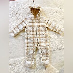 Baby GAP Bear Ear Sherpa Snowsuit Mittens One Piece Zipper Check Plaid Tan 6-12M